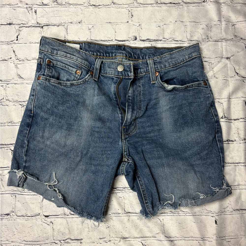 Women’s Levi Shorts